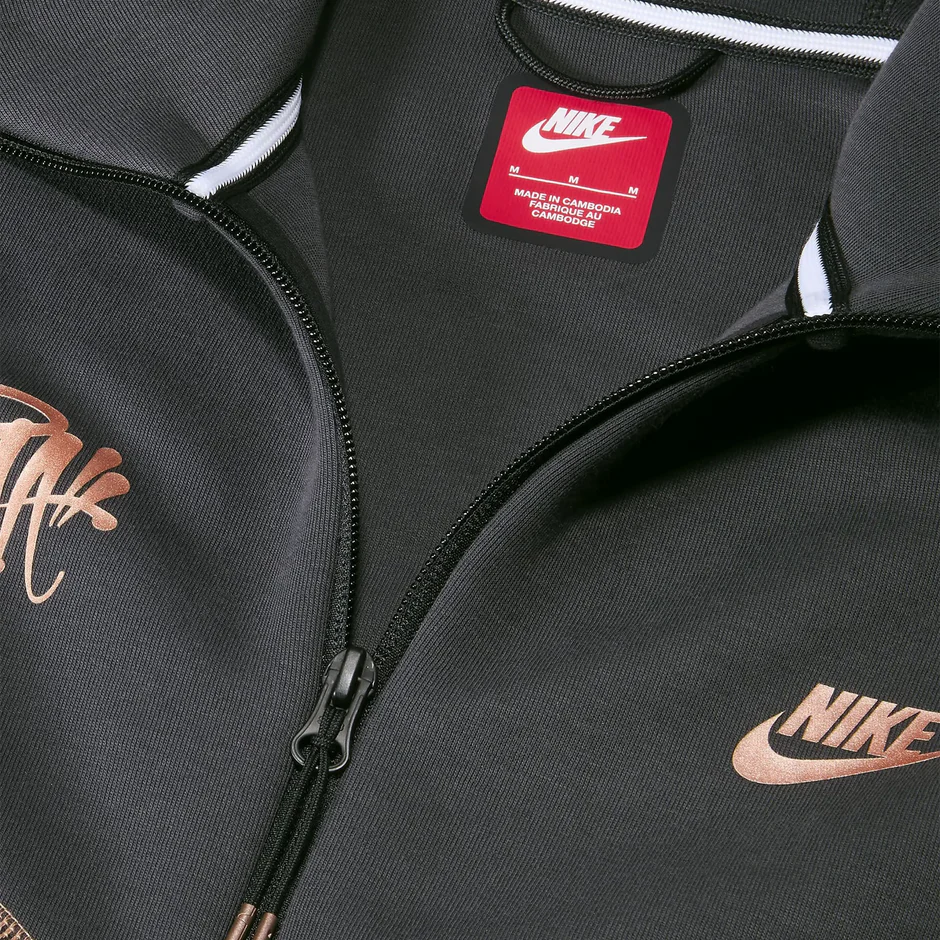 Synaworld X Nike Tech fo image 3